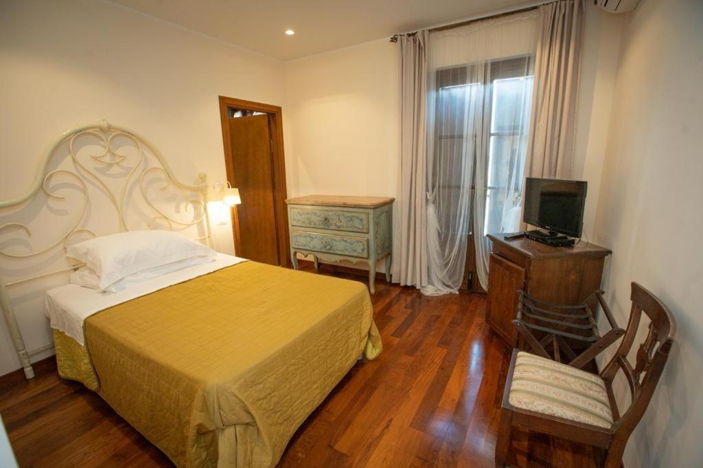 Agriturismo Le Anfore サルテアーノ エクステリア 写真