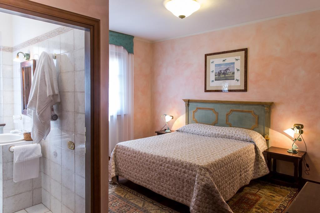 Agriturismo Le Anfore サルテアーノ エクステリア 写真